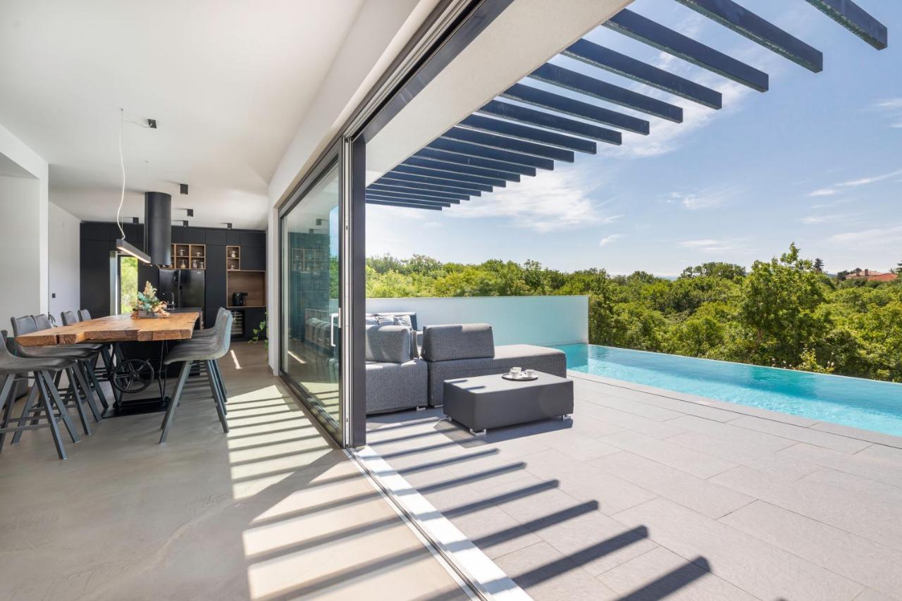 Vila Ca Veia Vrbnik Exteriér fotografie